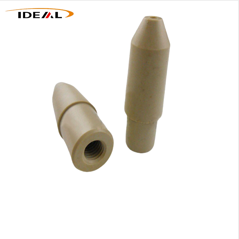 Leideanna nozzle peek